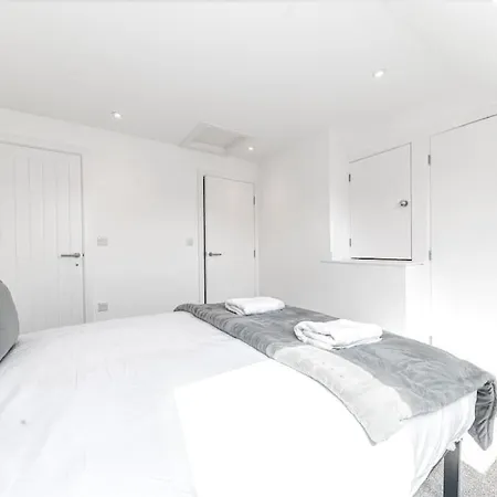 Barrow 3 Bedroom House * Roose (Cumbria)